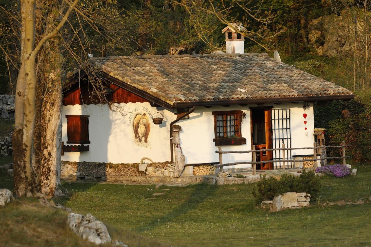 Baita Tana Da L'Ors Forgaria nel Friuli Exterior foto